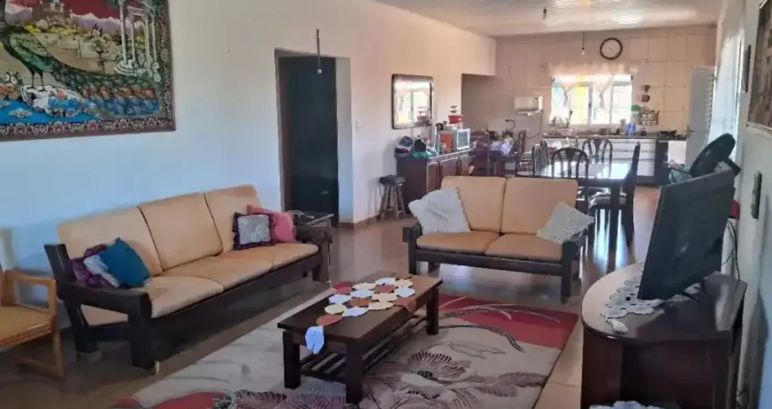 Chácara / sítio à venda na Estrada Municipal Cerim, 139, Dona Catarina, Mairinque