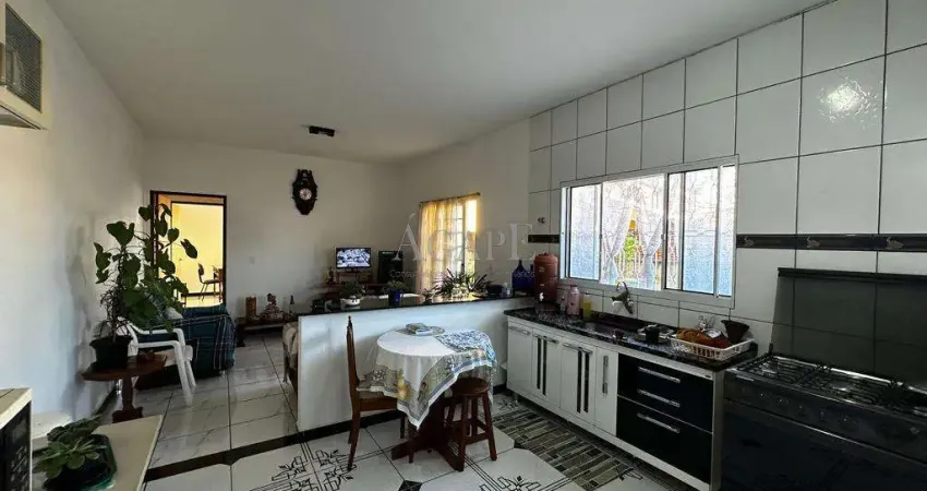 Casa à venda em Artur Nogueira, Vila São Vicente, com 2 suítes, com 106 m²