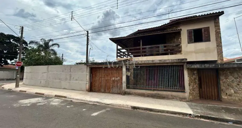 Sobrado à venda em Artur Nogueira, Jardim Arrivabene II, com 3 quartos, com 240.8 m²