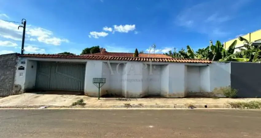 Casa à venda em Artur Nogueira, Chácaras Benvenuto III, com 3 quartos, com 240 m²