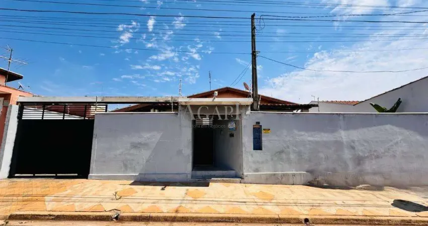 Casa à venda em Artur Nogueira, Jardim José Alves Carneiro, com 3 quartos, com 194 m²