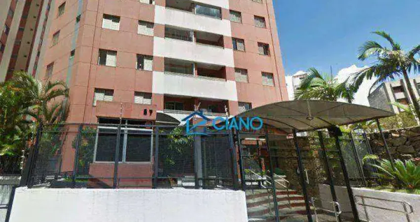 Ótimo apartamento no Cambuci. Planta original e dormitórios. Sala ampliada, sacada, 2 dormitórios, sendo uma suíte, 2 vagas. lazer com piscina.