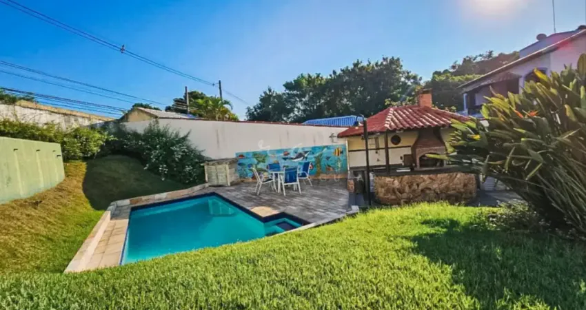 Casa à venda em Jacarepaguá. Próxima ao Park Shopping Jacarepaguá!
