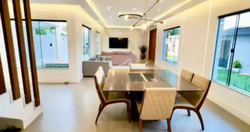 Casa de Alto Padrão em condomínio no Recreio dos Bandeirantes, Avenida das Américas - analisa permuta