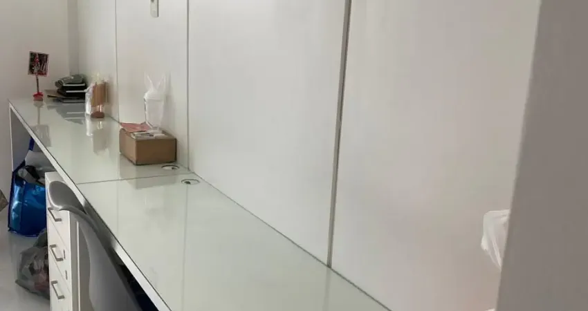 Apartamento no condomínio Pedra de Itaúna na Barra da Tijuca