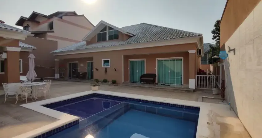 Casa em condomínio fechado com 6 quartos à venda na Estrada do Rio Grande, 4577, Jacarepaguá, Rio de Janeiro