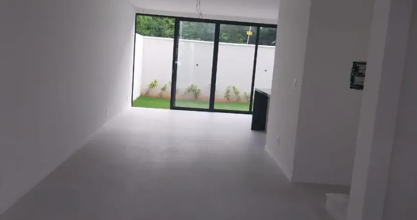 CASA 5 QUARTOS (4 SUÍTES) À VENDA NA VILA FLORENÇA – CONDOMÍNIO COM LAZER E PISTA DE SKATE