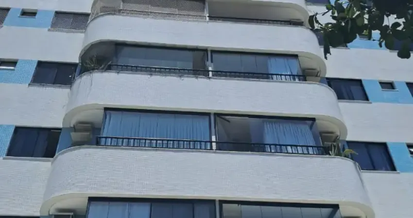 Apartamento 3/4 com 2 suítes, 128m², 3 vagas, varanda e lazer completo na pituba