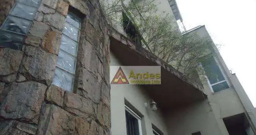 Maravilhoso Sobrado com 3 dormitórios à venda, 230 m² por R$ 740.000 - Vila Paiva - São Paulo/SP