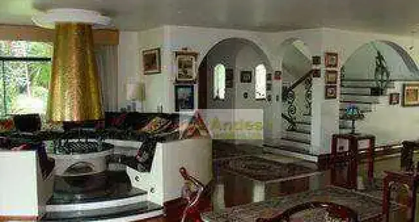 Casa com 5 quartos à venda na Rua Frei Machado, Jardim São Bento, São Paulo