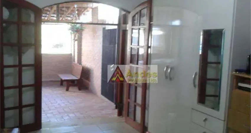 Casa com 3 quartos à venda na Rua Jovita, Santana, São Paulo