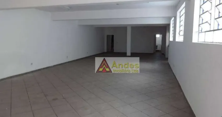 Sala comercial para alugar na Rua Francisca Biriba, Santa Teresinha, São Paulo