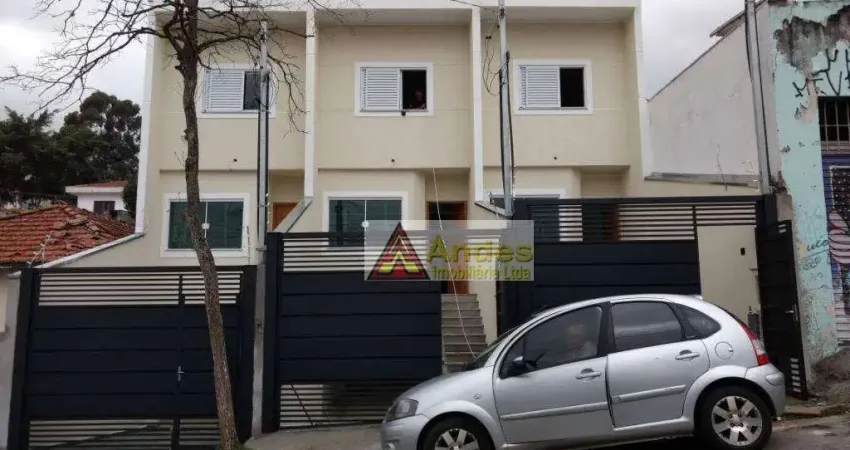 Casa com 2 quartos à venda na Rua Hidrolândia, Vila Mazzei, São Paulo