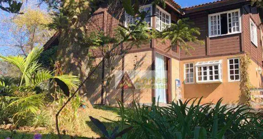 Casa com 3 dormitórios à venda, 460 m² por r$ 2.700.000,00 - serra da cantareira - mairiporã/sp