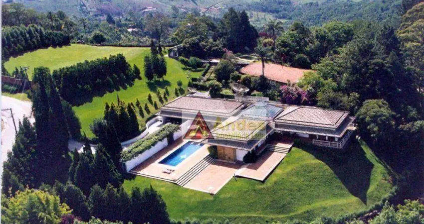Casa térrea estilo europeu com heliponto homologado 4 suítes piscina 20 vagas  à venda, 1500 m² por r$ 5.500.000, - serra da cantareira - são paulo/sp