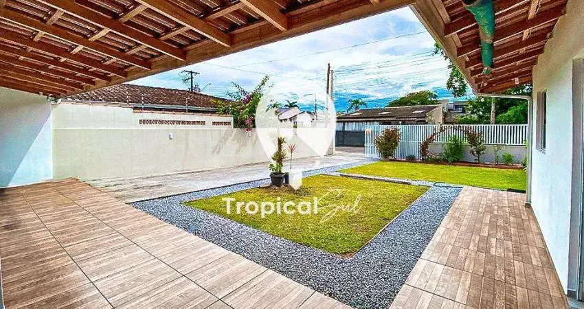 Casa com 2 quartos à venda na Rua particular, 470, Praia de Leste, Pontal do Paraná