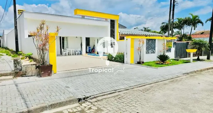 Casa para alugar na Rua Ozires Ricardo dos Santos 91, Solymar, Matinhos
