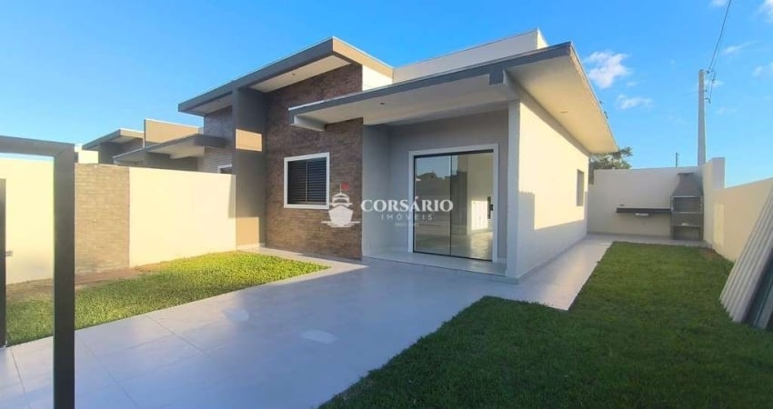 Casas próximas ao mar balneário Ipacarai