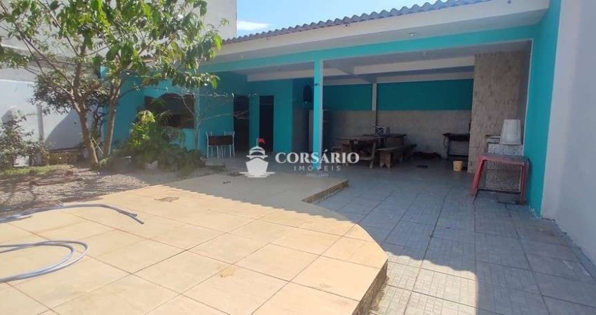 Casa a venda 4 quartos 50 metros do mar