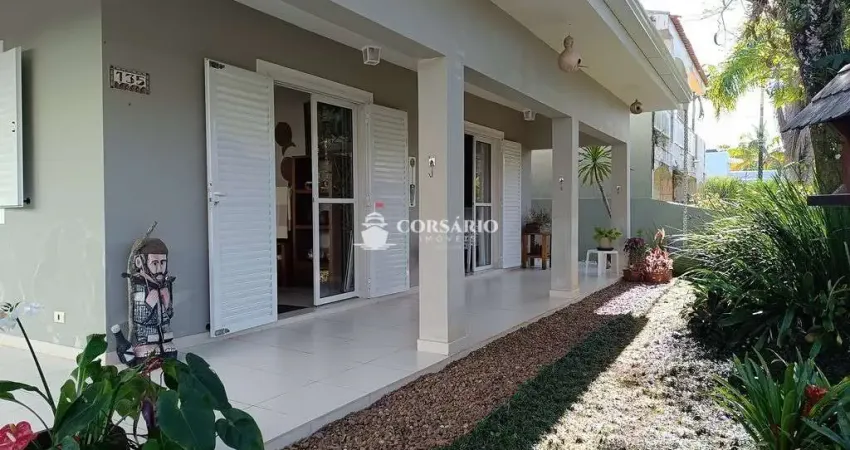 Casa com 3 quartos à venda na Rua Chile, 135, Atami, Pontal do Paraná
