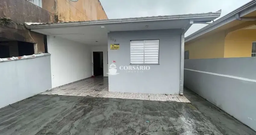 Casa com 3 quartos e edicula proximo a rodovia