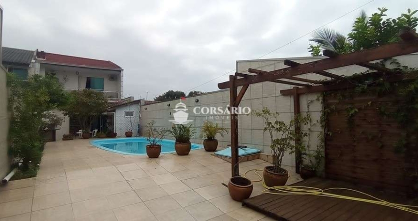 Sobrado faixa mar piscina Pontal do Paraná