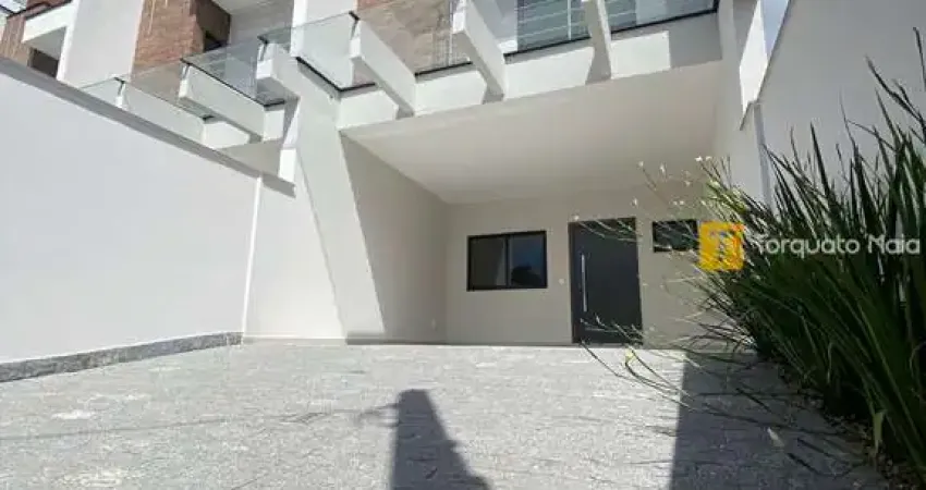 Casa com 3 quartos à venda na Rua Parintintins, 301, Costa e Silva, Joinville