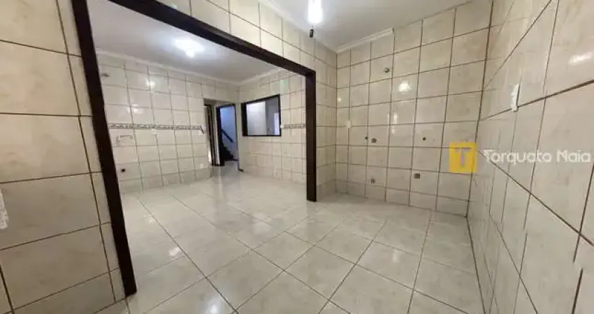 Ampla estrutura comercial com excelente distribuição de espaços e localização estratégica