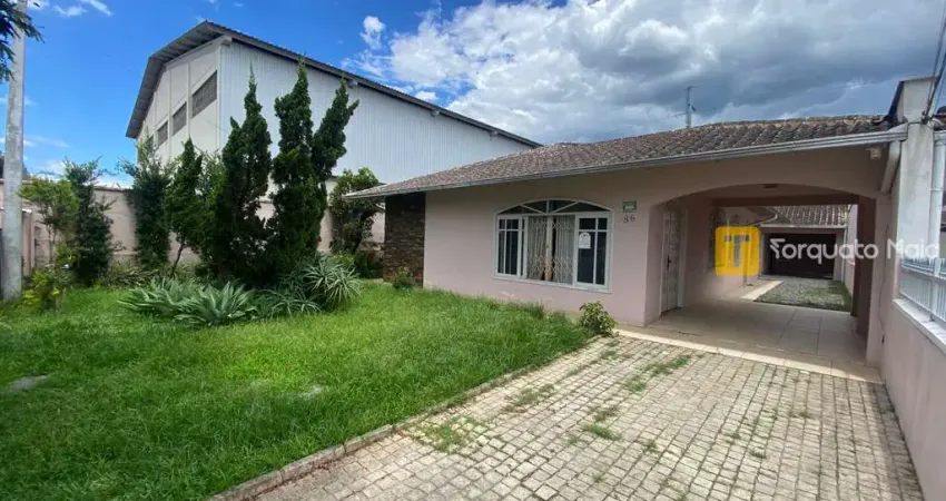 Casa Plana com 160m² Totais no Guanabara – Espaço, Segurança e Localização Estratégica