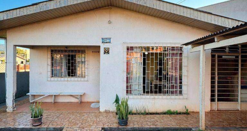 Casa com 2 dormitórios à venda, 154 m² por R$ 700.000,00 - Centro - Guarapuava/PR