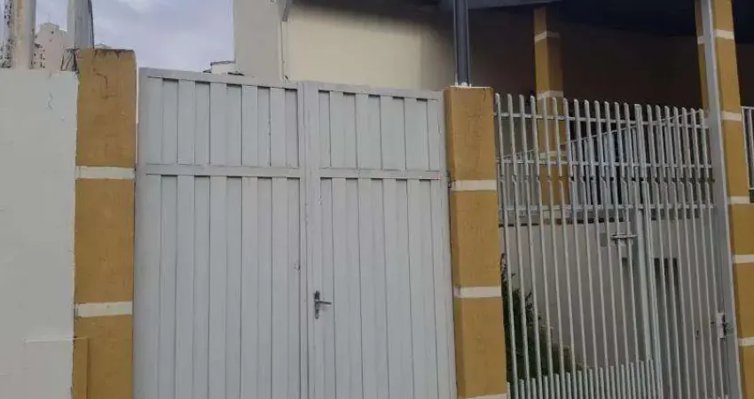 Casa para Venda em Presidente Prudente, CENTRO, 3 dormitórios, 1 suíte, 1 banheiro, 4 vagas