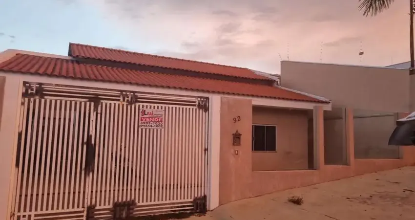 Casa para Venda em Presidente Prudente, SÃO LUCAS, 3 dormitórios, 1 suíte, 3 banheiros, 2 vagas