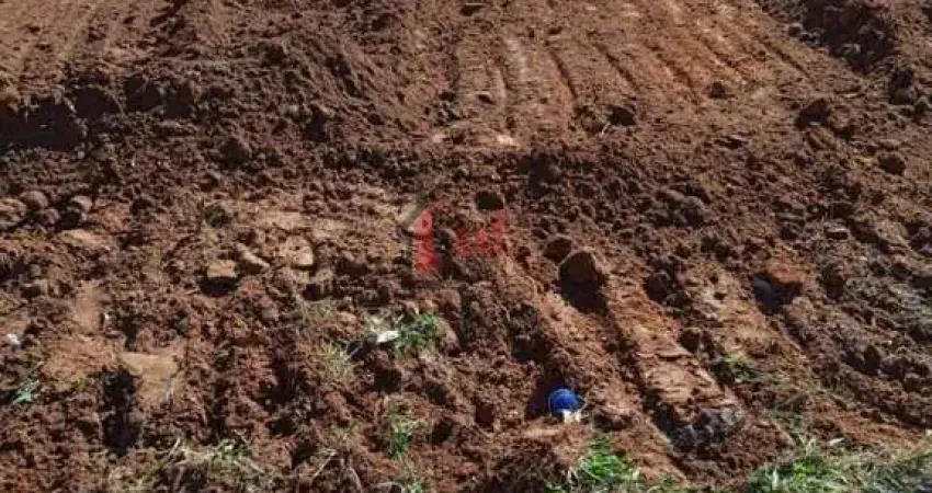 Terreno à venda na Vila Garcês, Indiana 