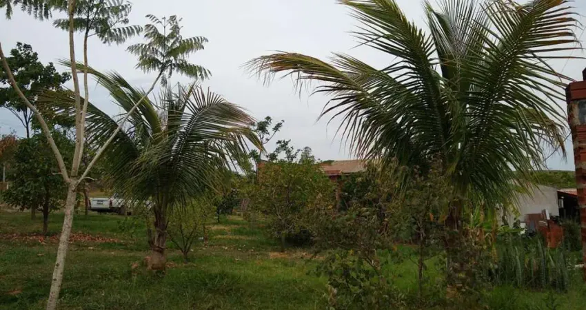Chácara para Venda em Álvares Machado, CHACARA EM ALAVARES MACHADO, 2 dormitórios, 1 suíte, 2 banheiros, 2 vagas
