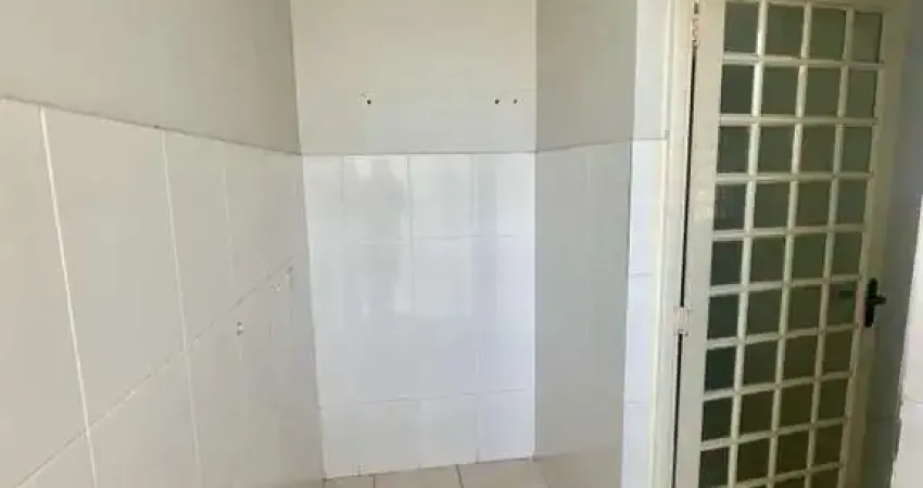 Casa para Venda em Presidente Prudente, SÃO SEBASTIÃO, 3 dormitórios, 1 suíte, 2 banheiros, 2 vagas