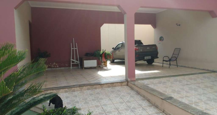 Casa para Venda em Presidente Prudente, Residencial Mediterrâneo, 3 dormitórios, 1 suíte, 3 banheiros, 2 vagas