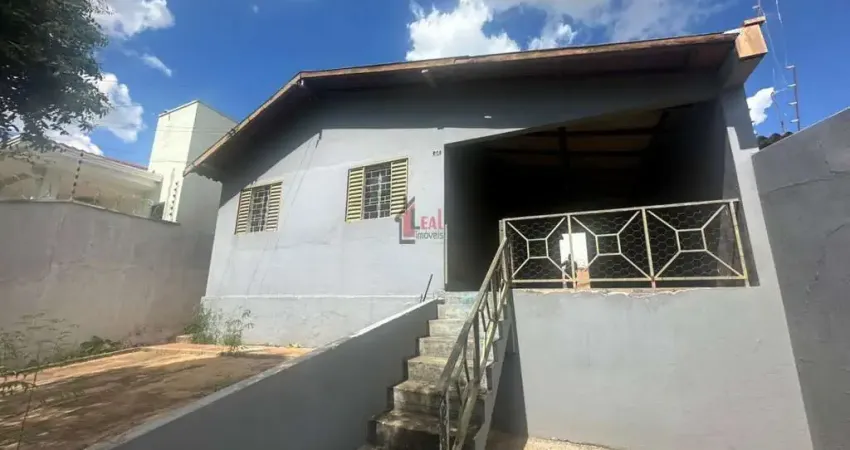 Casa para Venda em Presidente Prudente, COHAB, 3 dormitórios, 1 banheiro, 1 vaga