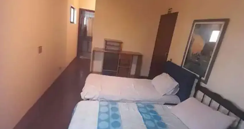 Casa para Venda em Presidente Prudente, PAULISTA, 3 dormitórios, 3 suítes, 4 banheiros, 4 vagas