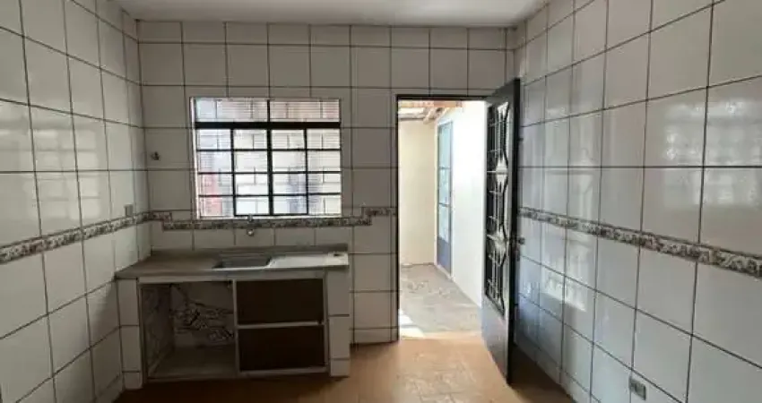 Casa para Venda em Presidente Prudente, CAIÇARA, 4 dormitórios, 1 suíte, 3 banheiros, 2 vagas