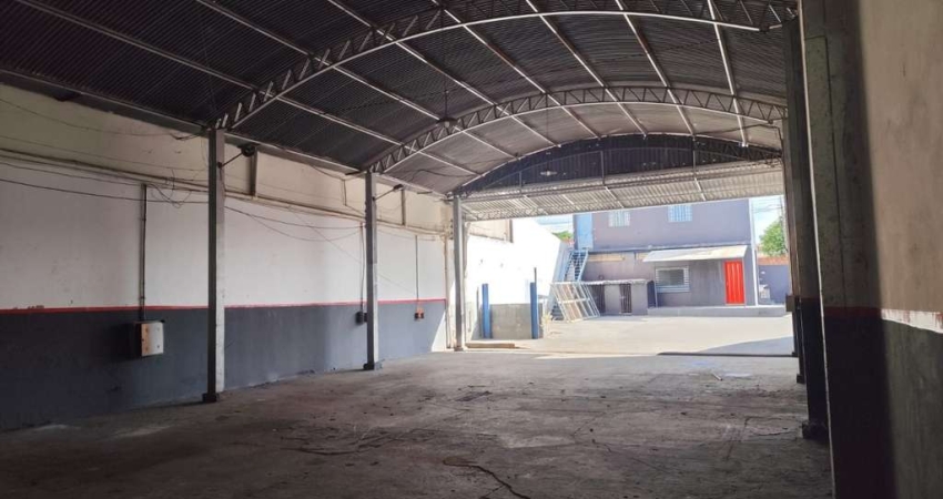 Salão Comercial para Locação em Presidente Prudente, FLORENZA, 2 banheiros