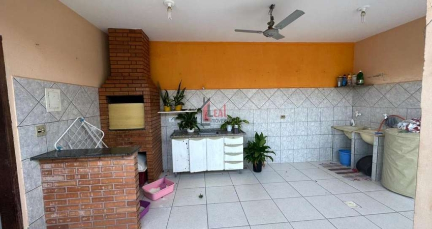 Casa para Venda em Presidente Prudente, VITÓRIA RÉGIA, 3 dormitórios, 1 suíte, 4 banheiros, 2 vagas