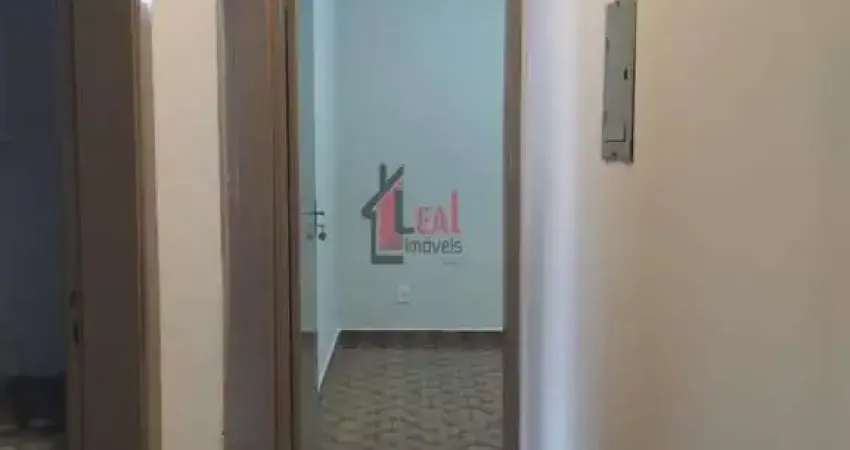 Casa para Locação em Presidente Prudente, VILA SANTA HELENA, 2 dormitórios, 1 banheiro