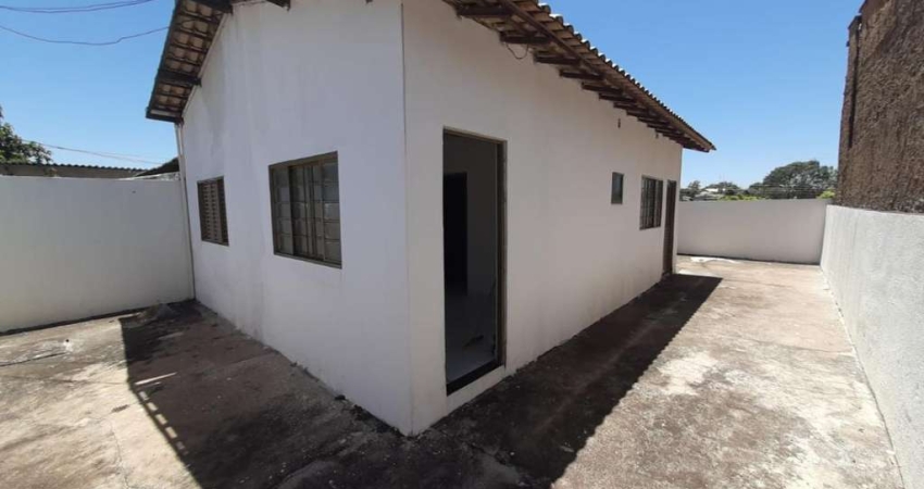 Casa para Venda em Presidente Prudente, MORADA DO SOL, 2 dormitórios, 1 banheiro, 2 vagas