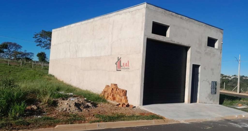 Salão Comercial para Locação em Presidente Prudente, BURITI, 2 banheiros