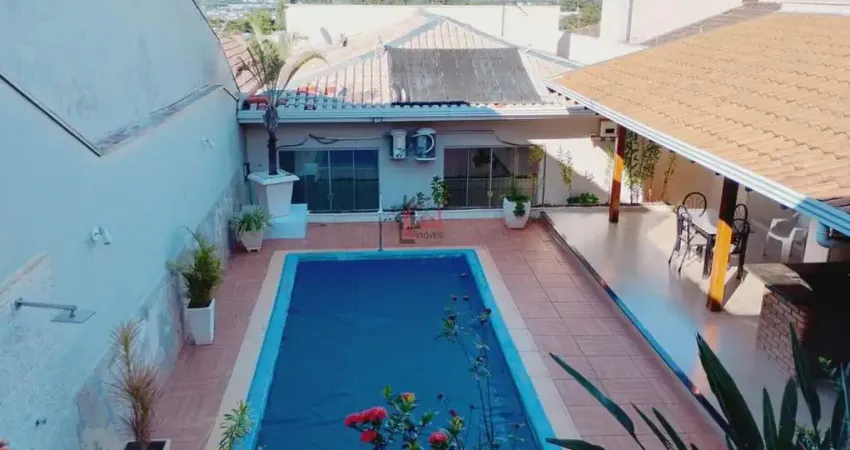 Casa para Venda em Presidente Prudente, BONGIOVANI, 3 dormitórios, 1 suíte, 5 banheiros, 2 vagas