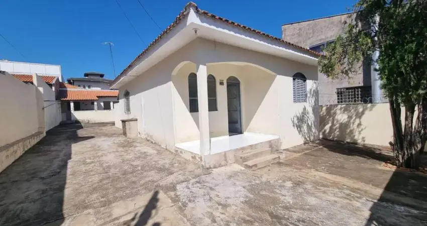 Casa para locação em presidente prudente, sabara, 2 dormitórios, 2 banheiros, 3 vagas