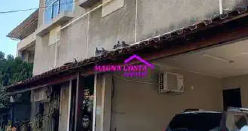 Ampla casa para locação fins comerciais em Bento Ribeiro