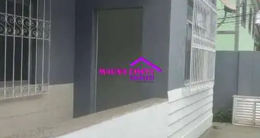 Casa com 2 quartos para alugar na Rua São Bernardo do Campo, 267, Vila Valqueire, Rio de Janeiro