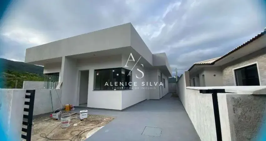 casa 2 dormitórios sendo 1 suíte em Forquilhas - São josé