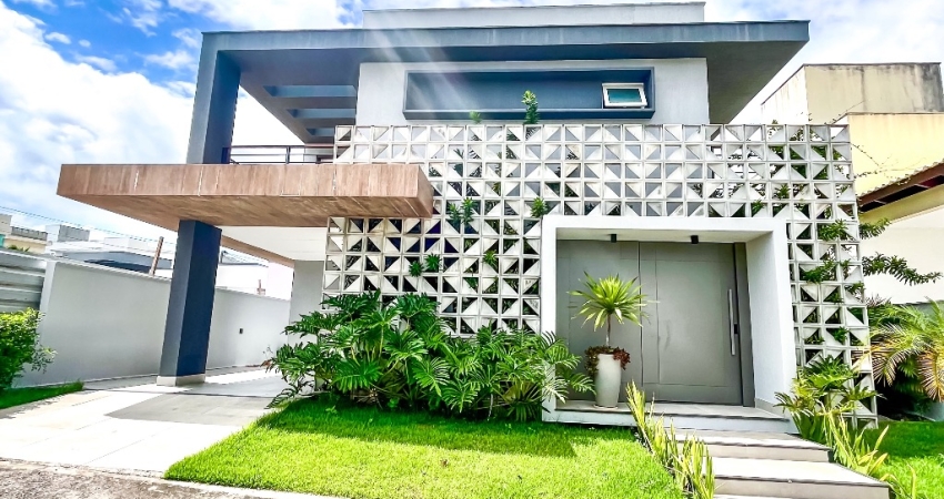 Excelente duplex projetado no Condomínio Novo Leblon